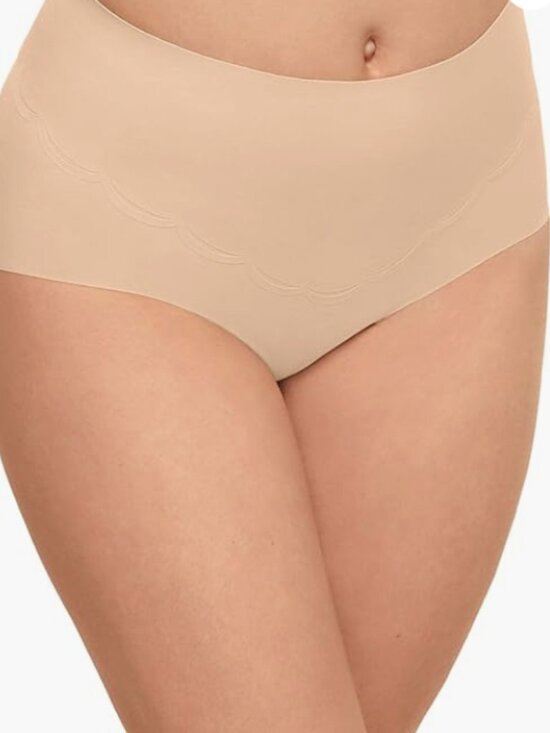 Other - Wacoal Women's Inside Edit Shaping Brief Sand Size 2XL 8271